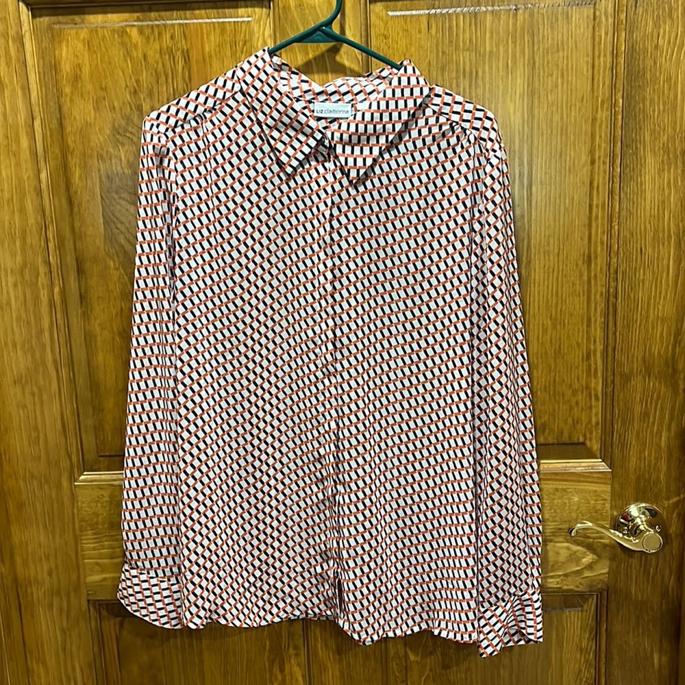 Liz Claiborne Dress button up blouse